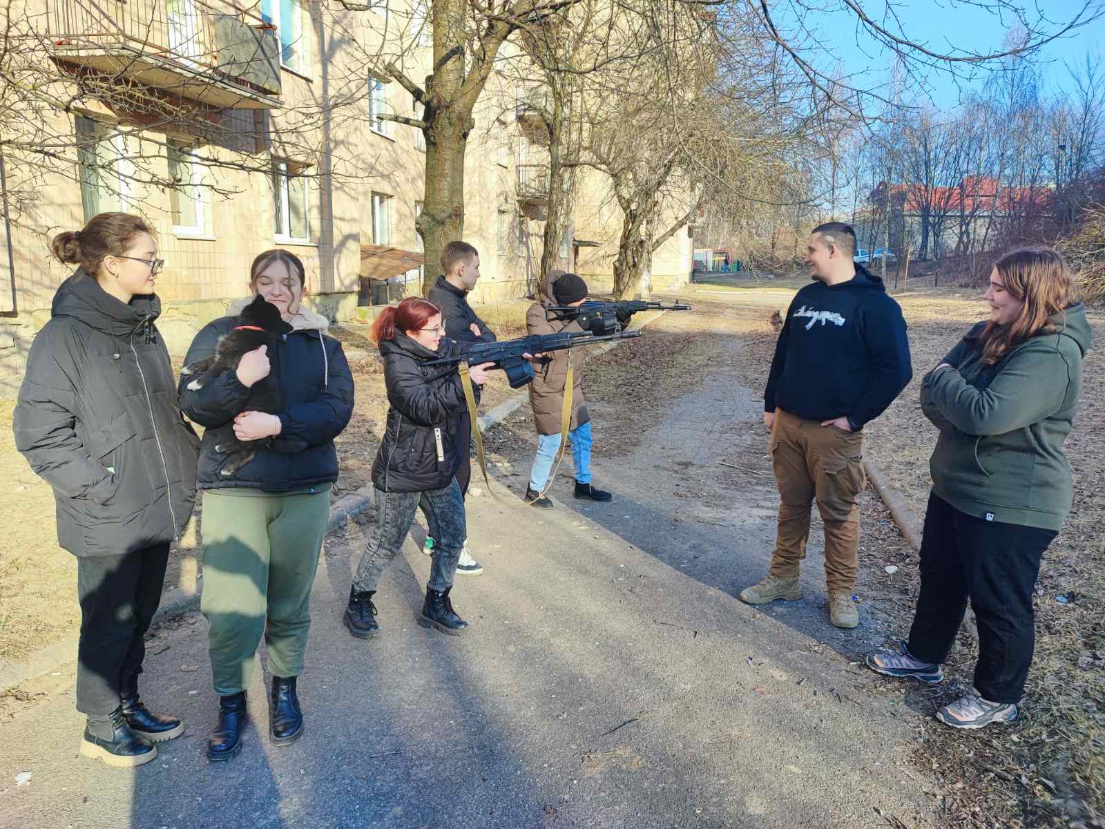 А далі будуть тривалі навчання стрілецької справи